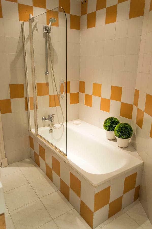 For You Rentals Centro De Madrid Apartment Temporal Lm7 Buitenkant foto